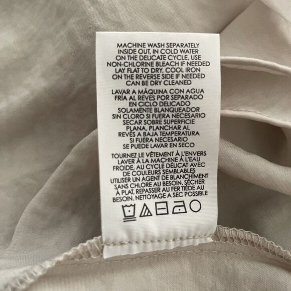 Cabi Blouse Ruffled Long Sleeves V Neck Satin Size M Off White Silk Feel Top - Picture 10 of 10